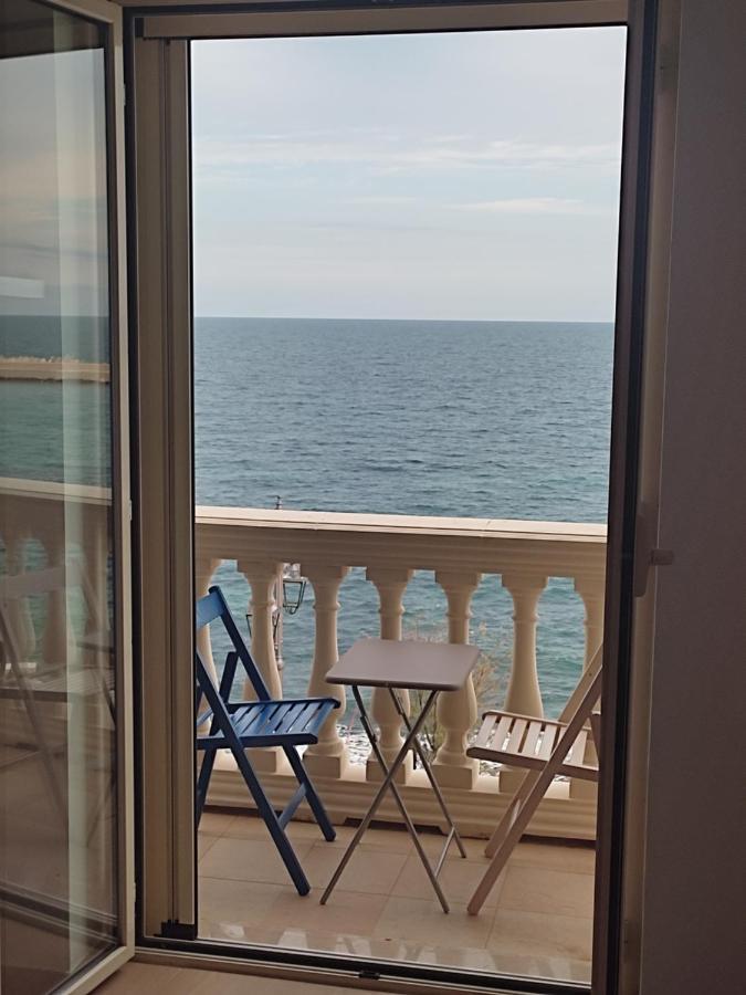 Vento Di Bolina Bed and Breakfast Giovinazzo Buitenkant foto