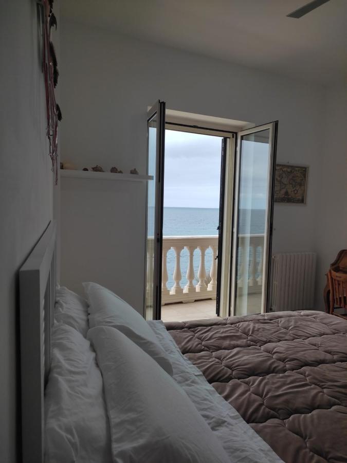 Vento Di Bolina Bed and Breakfast Giovinazzo Buitenkant foto